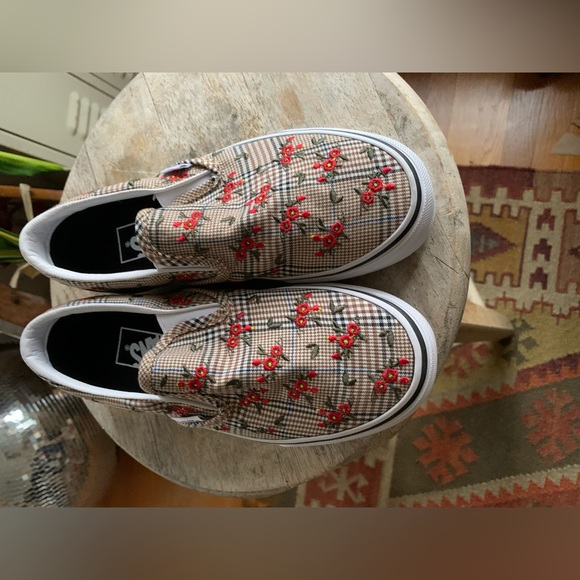 Vans Classic Slip On Glen Plaid Floral 🌹 - Picture 8 of 8